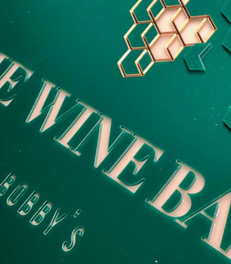 laserlab helmond logo op hout